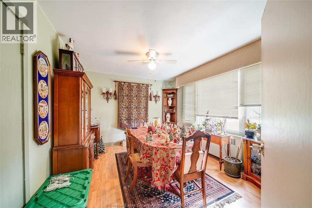 3985 Roseland Drive Unit# E, Windsor, ON - Indoor Photo Showing Dining Room