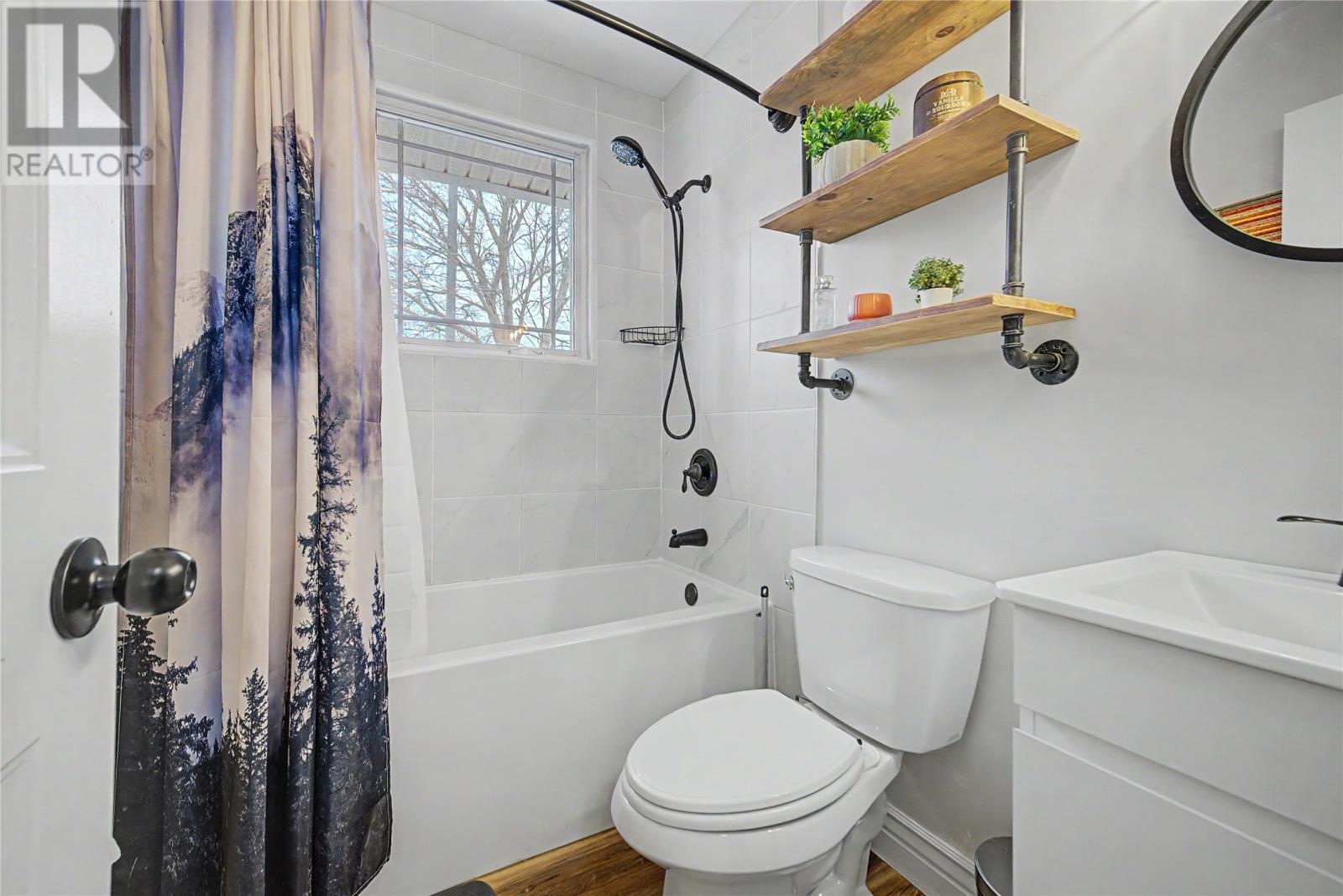 105 Frecker Drive, St. John'S, NL - Indoor Photo Showing Bathroom