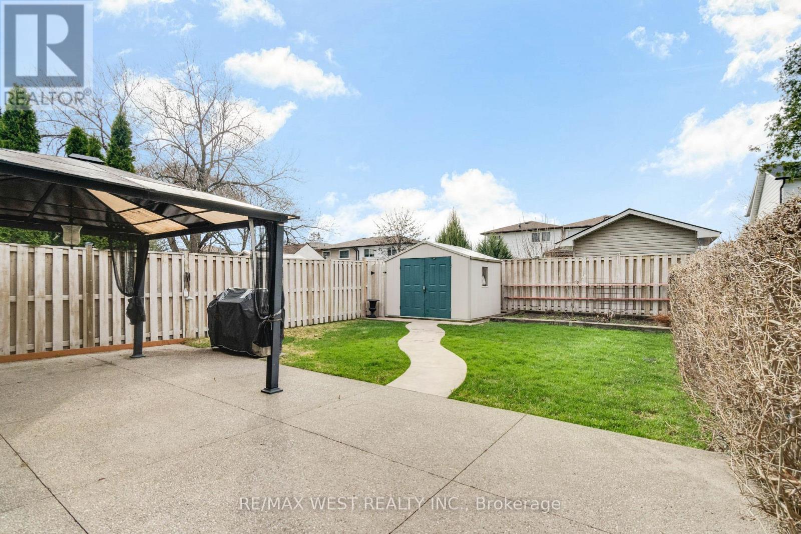 941 Stainton Drive, Mississauga, ON - Outdoor