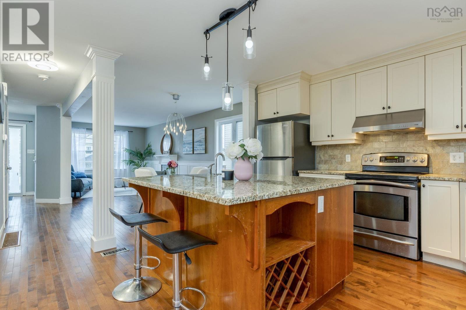 53 Heathside Crescent, Halifax, NS - Indoor Photo Showing Kitchen With Upgraded Kitchen