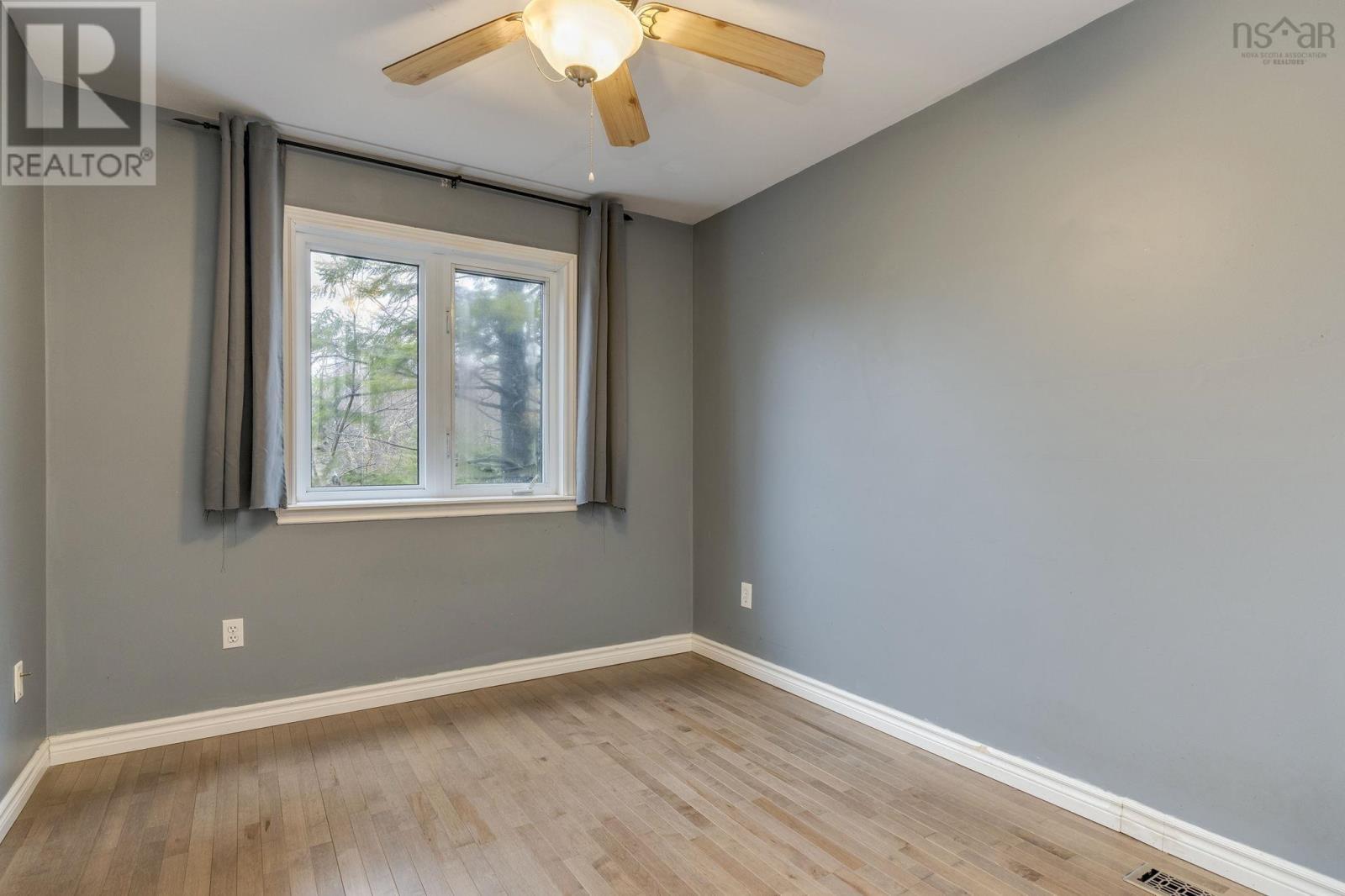 53 Heathside Crescent, Halifax, NS - Indoor Photo Showing Other Room