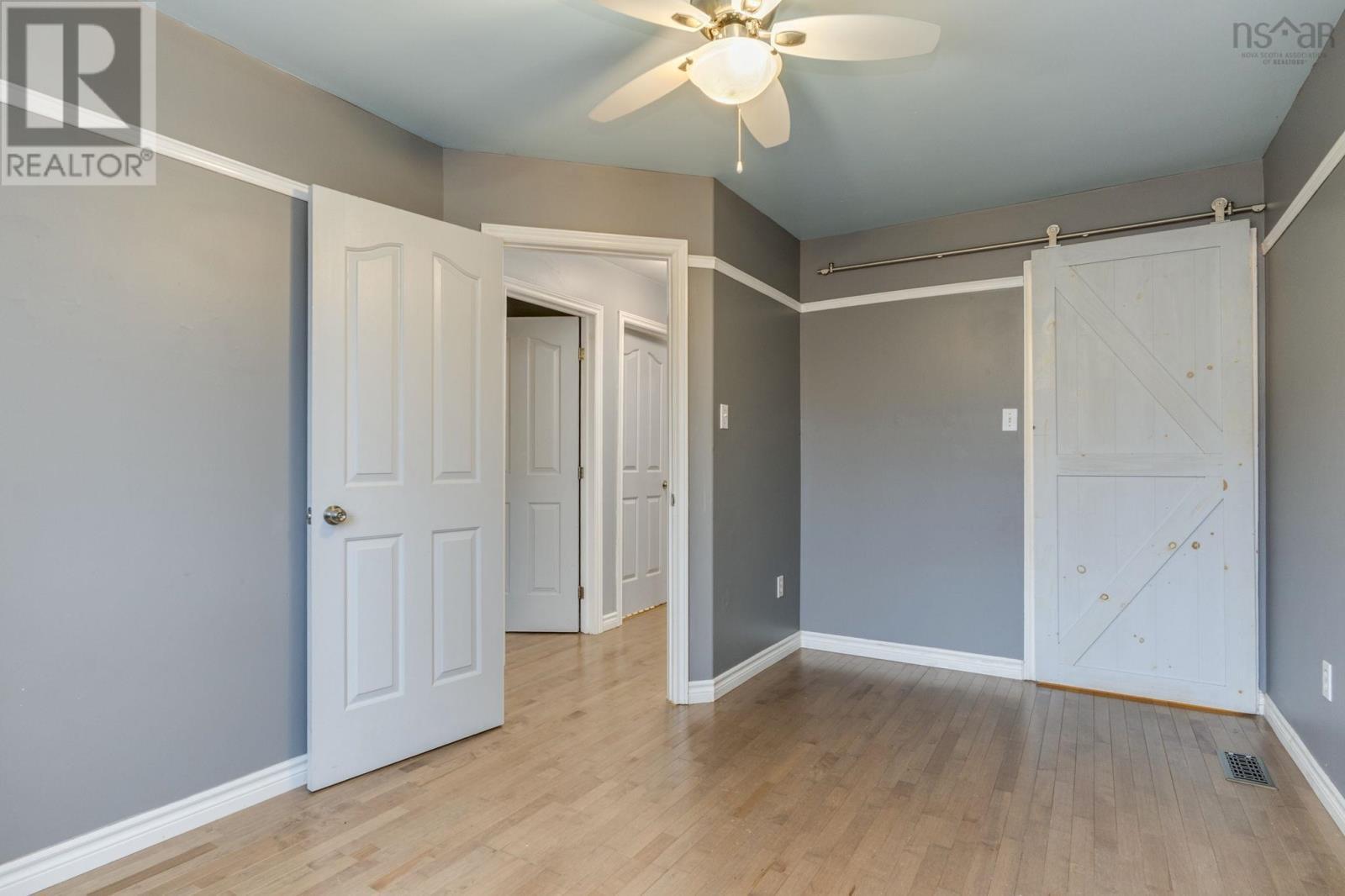 53 Heathside Crescent, Halifax, NS - Indoor Photo Showing Other Room