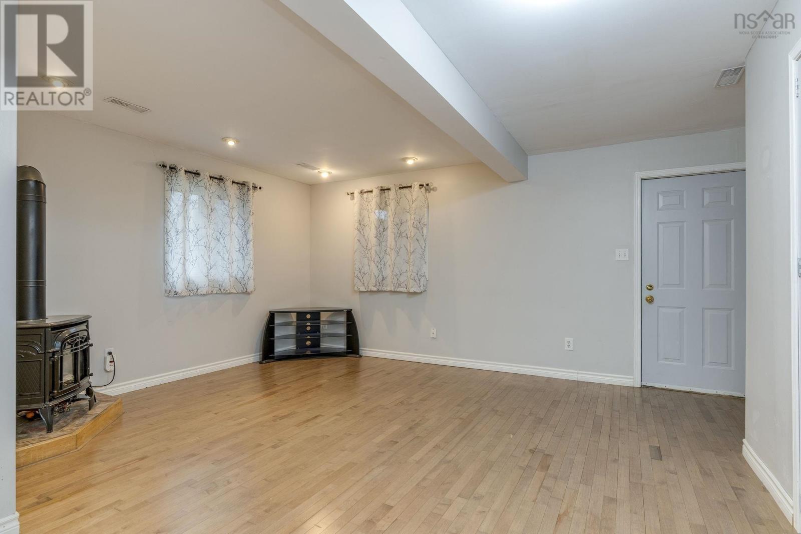 53 Heathside Crescent, Halifax, NS - Indoor Photo Showing Other Room