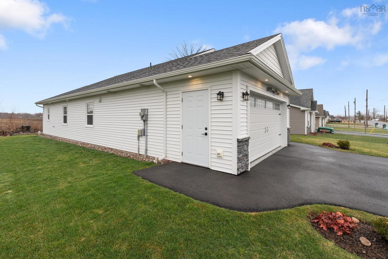 60 Covey Drive, North Kentville, NS