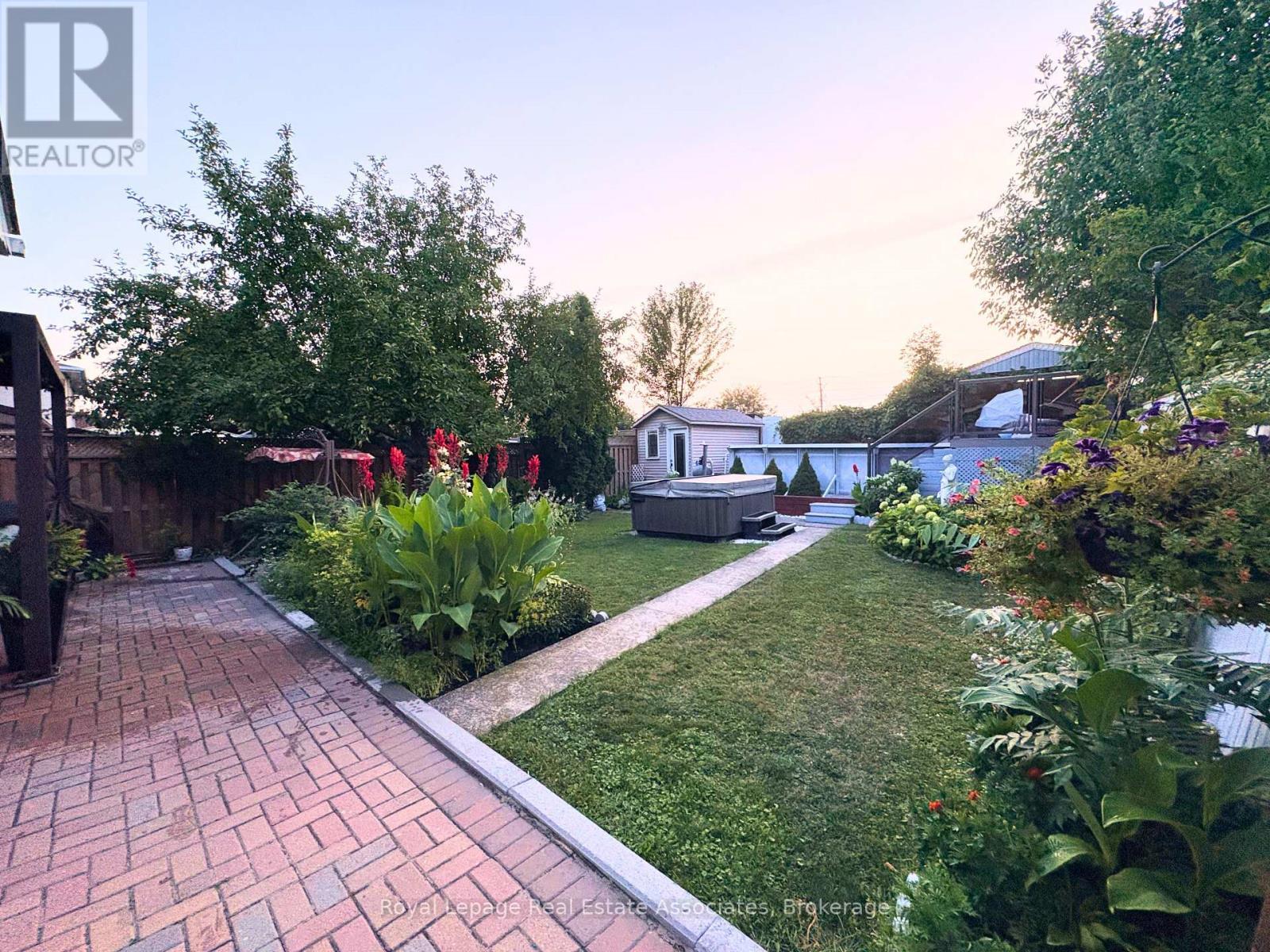 Summer Photos - 1311 Underwood Drive, Mississauga, ON - Outdoor