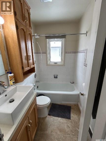 2711 Montreal Crescent, Regina, SK - Indoor Photo Showing Bathroom