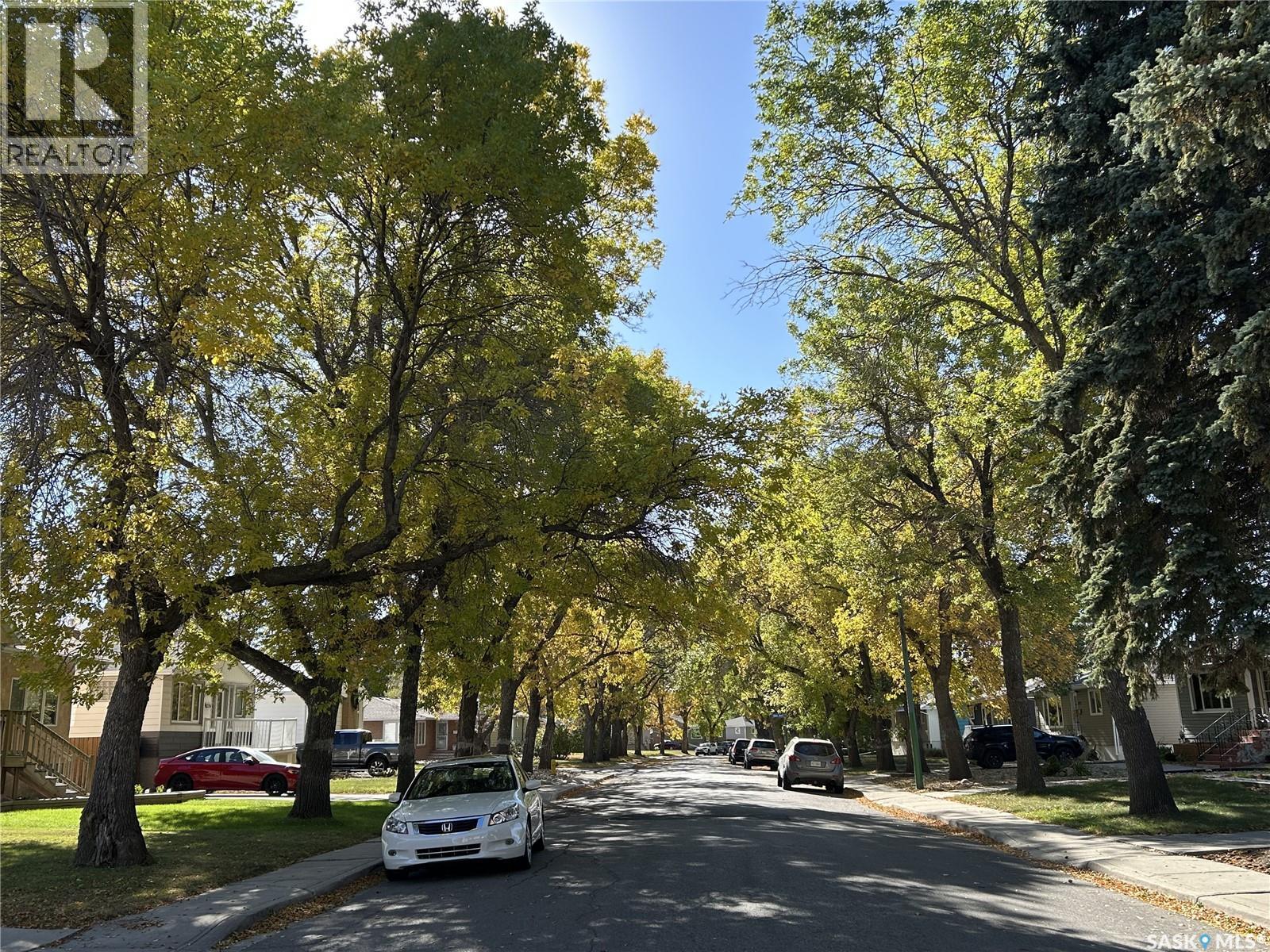 2711 Montreal Crescent, Regina, SK - Outdoor