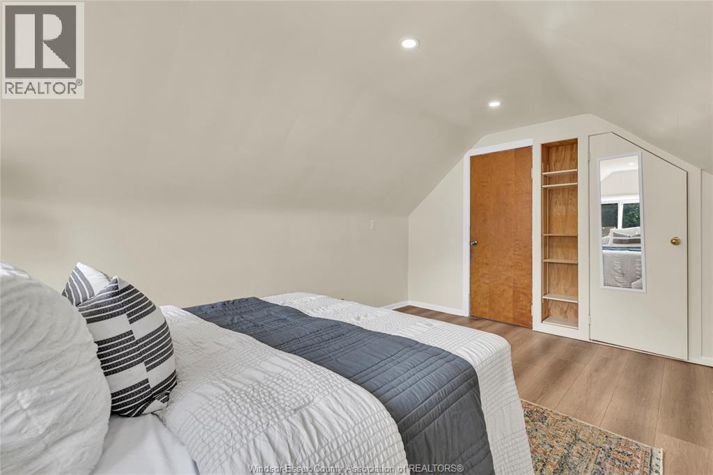 3711 Dandurand Boulevard, Windsor, ON - Indoor Photo Showing Bedroom