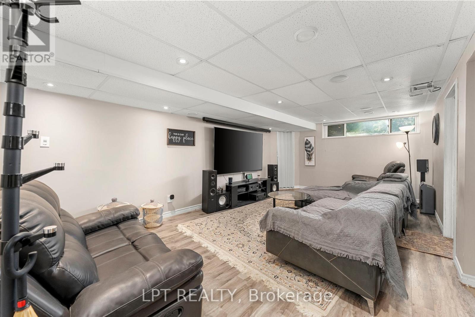 Lower Level Family Room - 31 Patrick Drive, Aurora, ON - Indoor