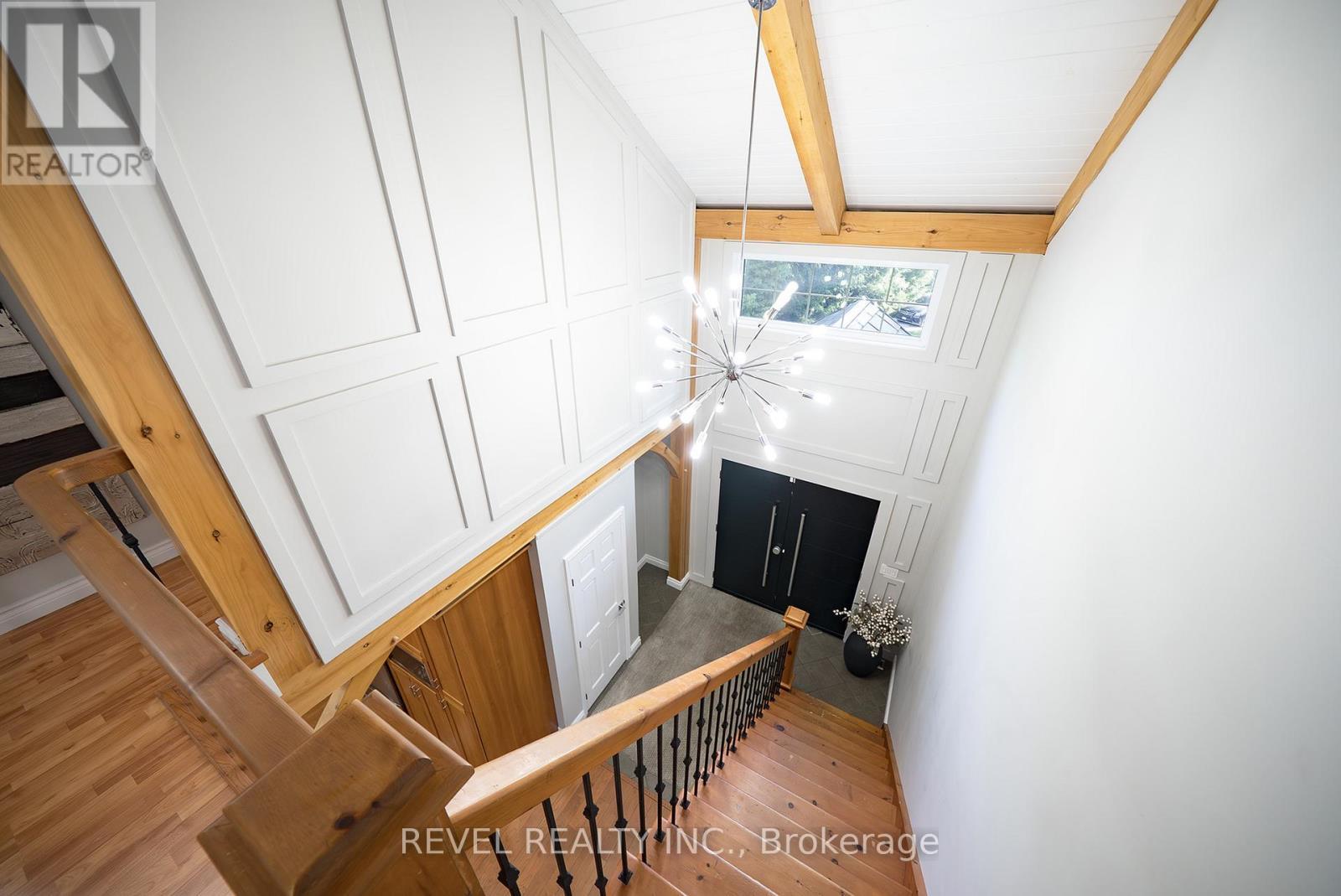 9 Michael'S Lane, Tillsonburg, ON - Indoor Photo Showing Other Room