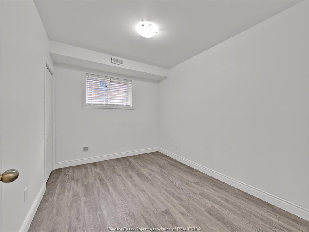 658 Caron, Windsor, ON