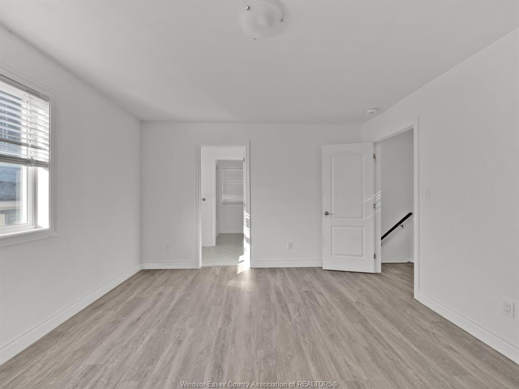 658 Caron, Windsor, ON