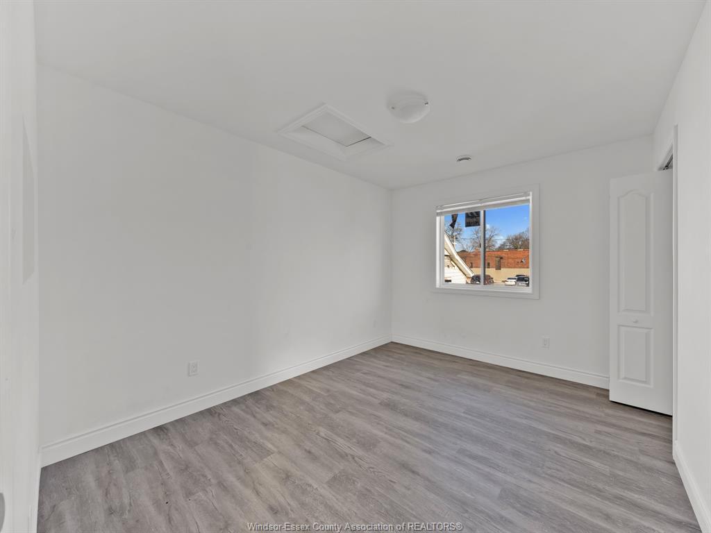 658 Caron, Windsor, ON