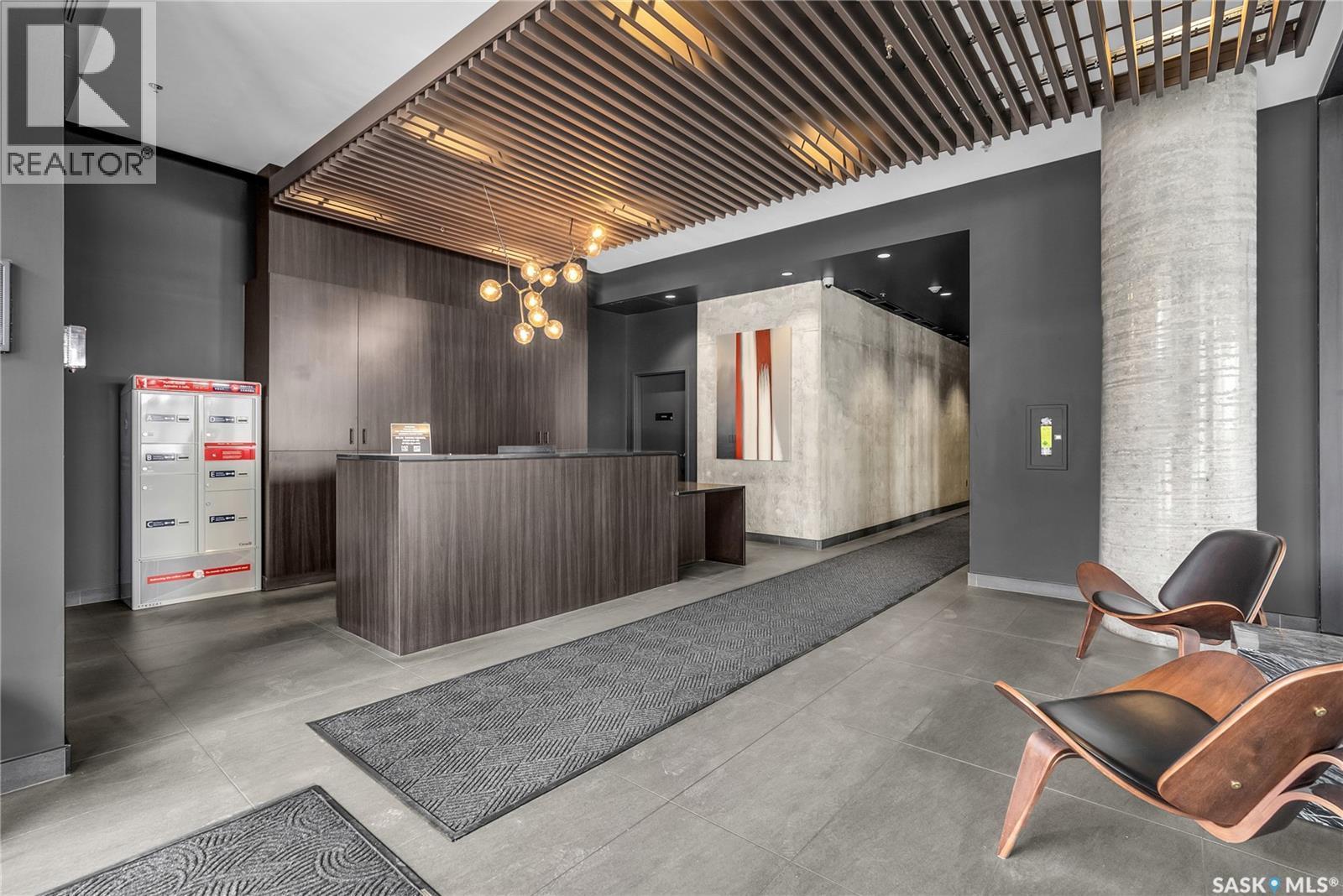 1505 490 2Nd Avenue S, Saskatoon, SK - Indoor Photo Showing Other Room