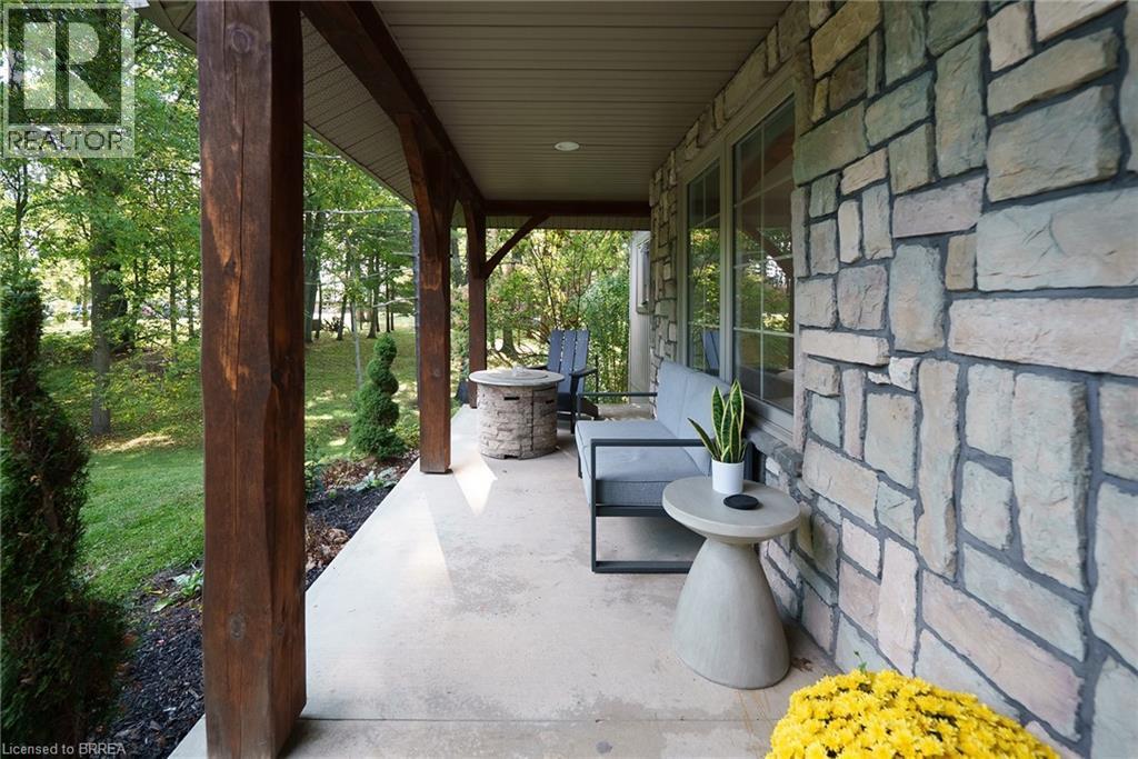 9 Michael'S Lane, Tillsonburg, ON - Outdoor
