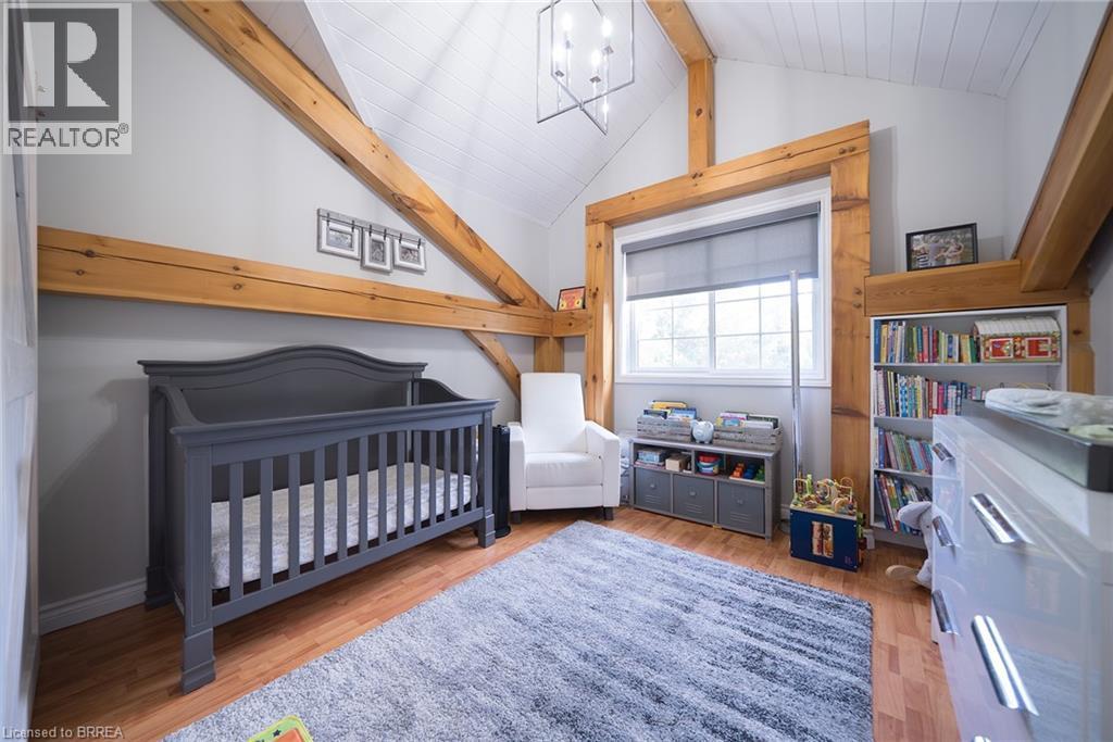9 Michael'S Lane, Tillsonburg, ON - Indoor Photo Showing Bedroom