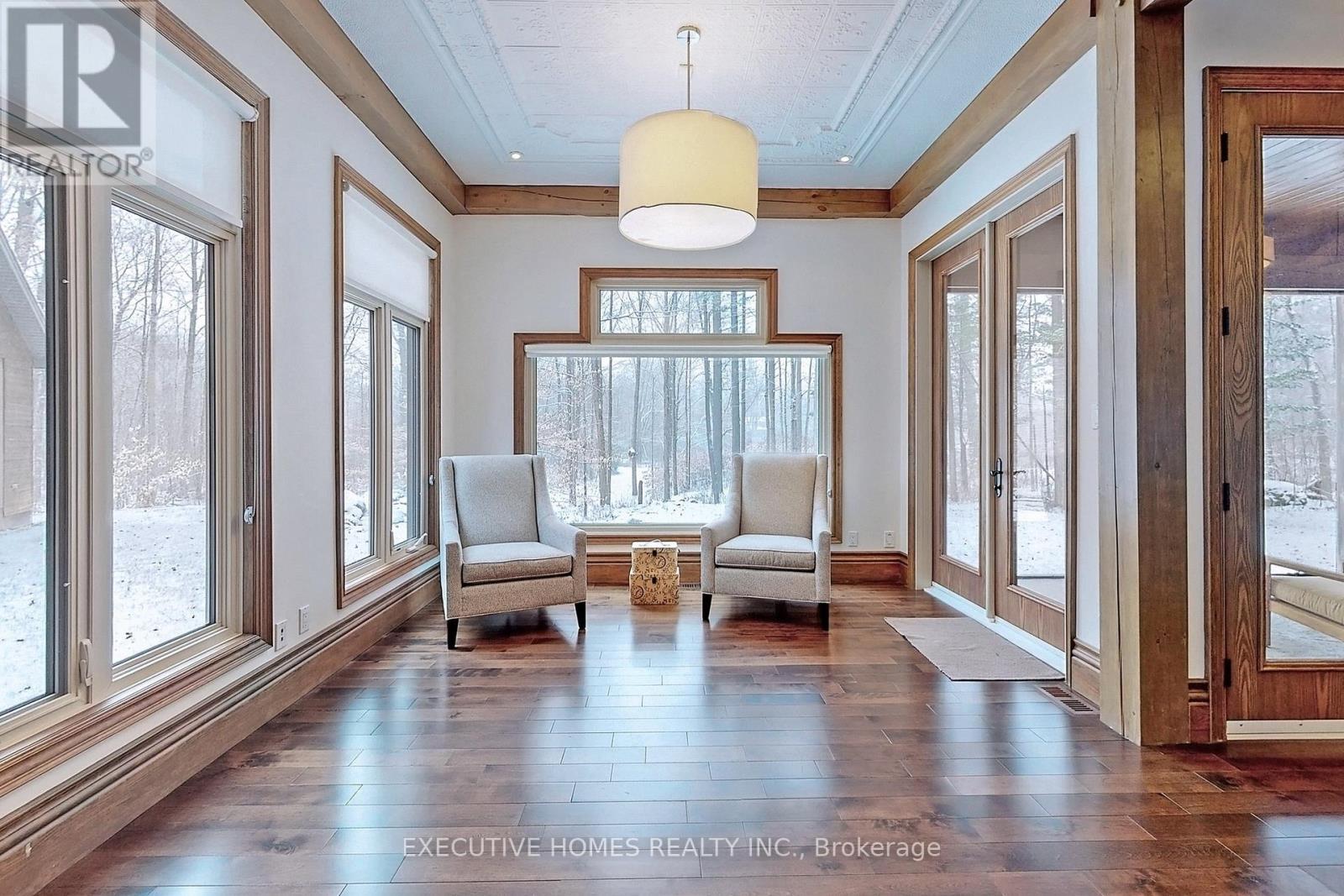 7651 Milburough Line, Milton, ON - Indoor Photo Showing Other Room