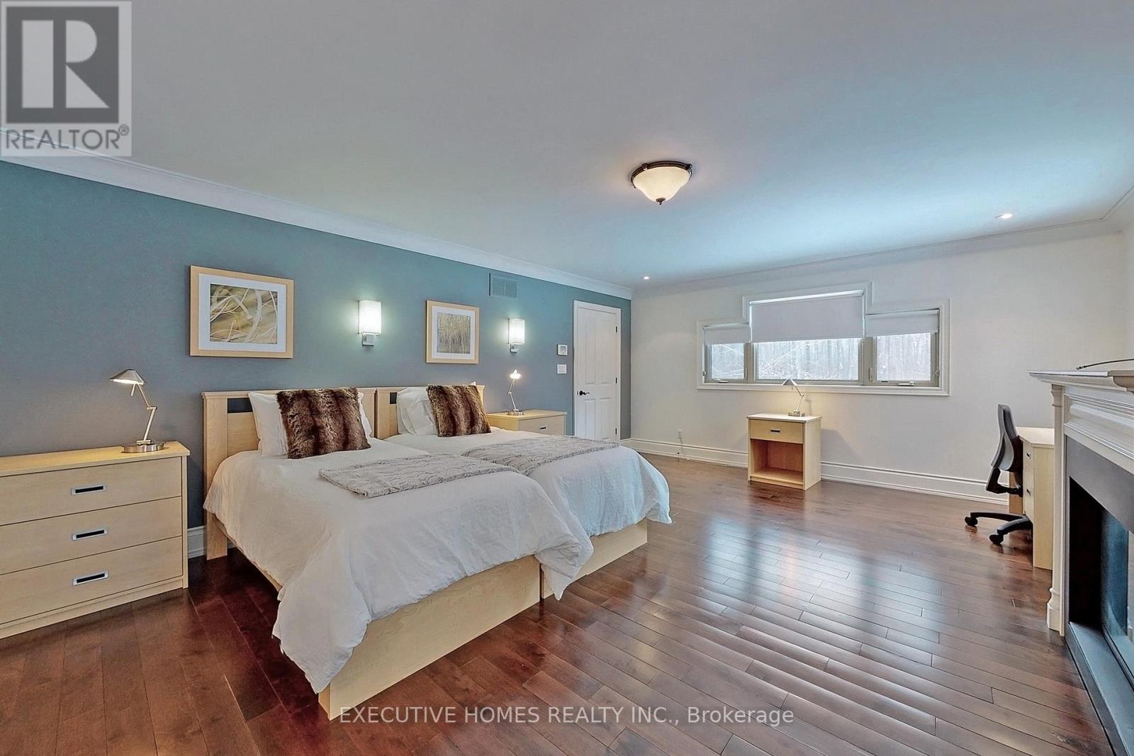 7651 Milburough Line, Milton, ON - Indoor Photo Showing Bedroom