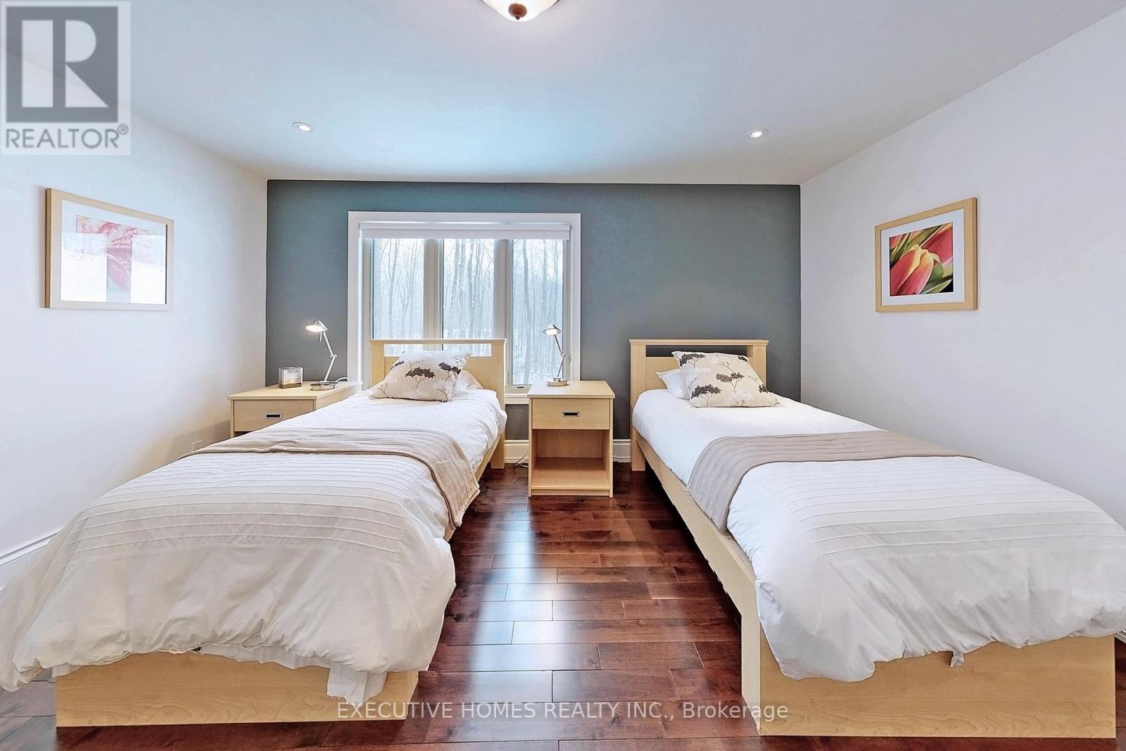 7651 Milburough Line, Milton, ON - Indoor Photo Showing Bedroom