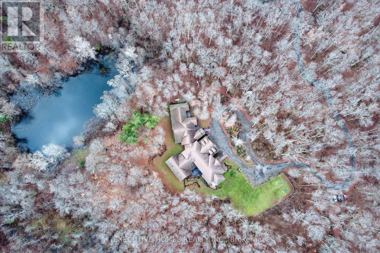7651 Milburough Line, Milton, ON - Outdoor With View