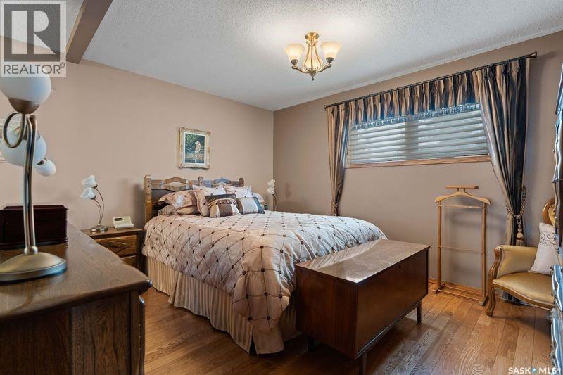 70 Cactus Drive, Saskatchewan Landing, SK - Indoor Photo Showing Bedroom