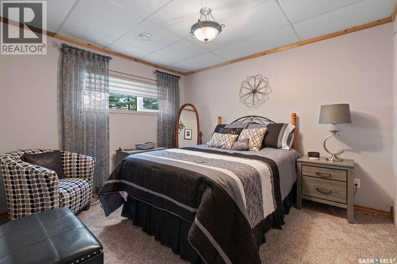 70 Cactus Drive, Saskatchewan Landing, SK - Indoor Photo Showing Bedroom