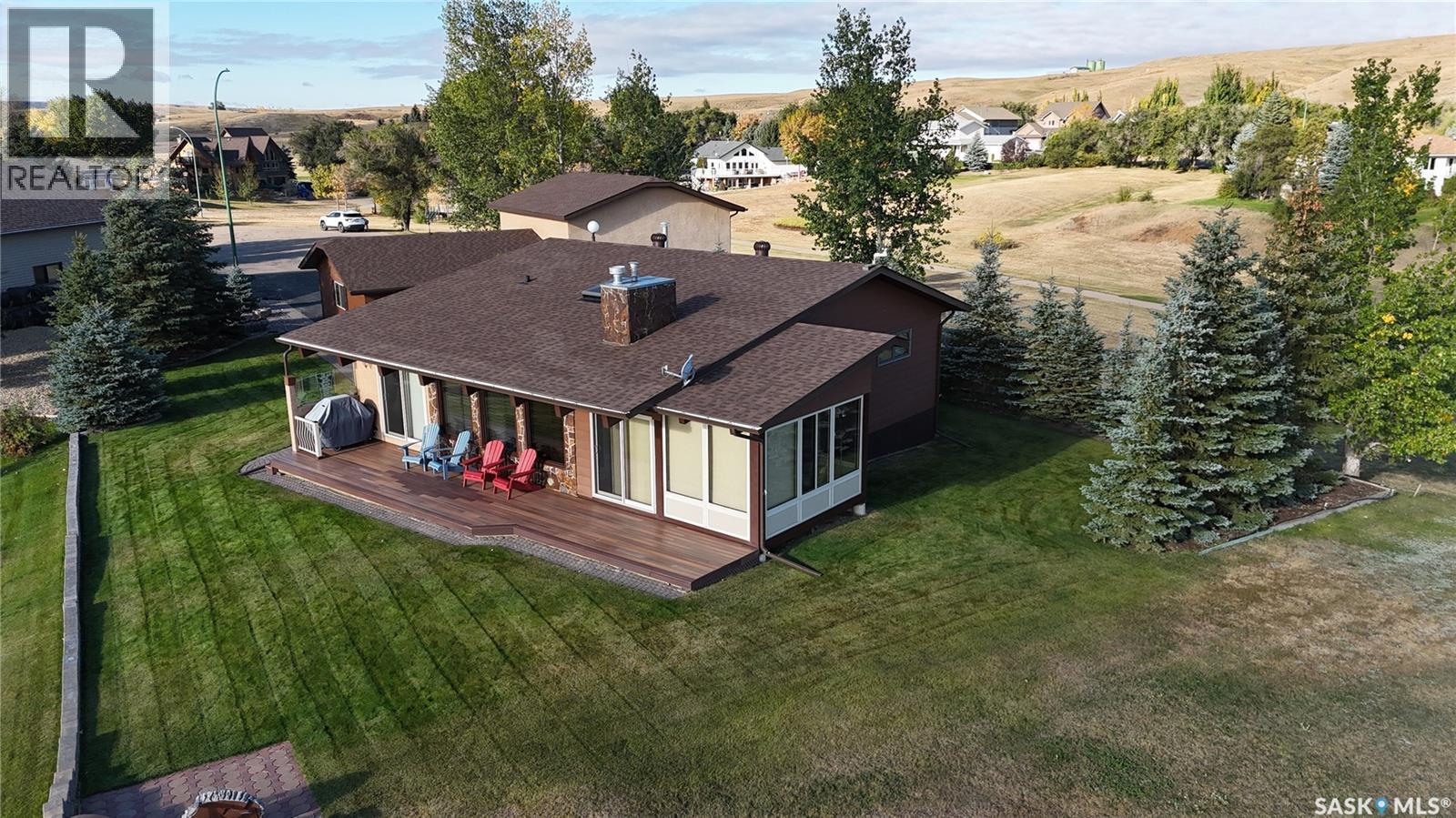 70 Cactus Drive, Saskatchewan Landing, SK - Outdoor With Deck Patio Veranda