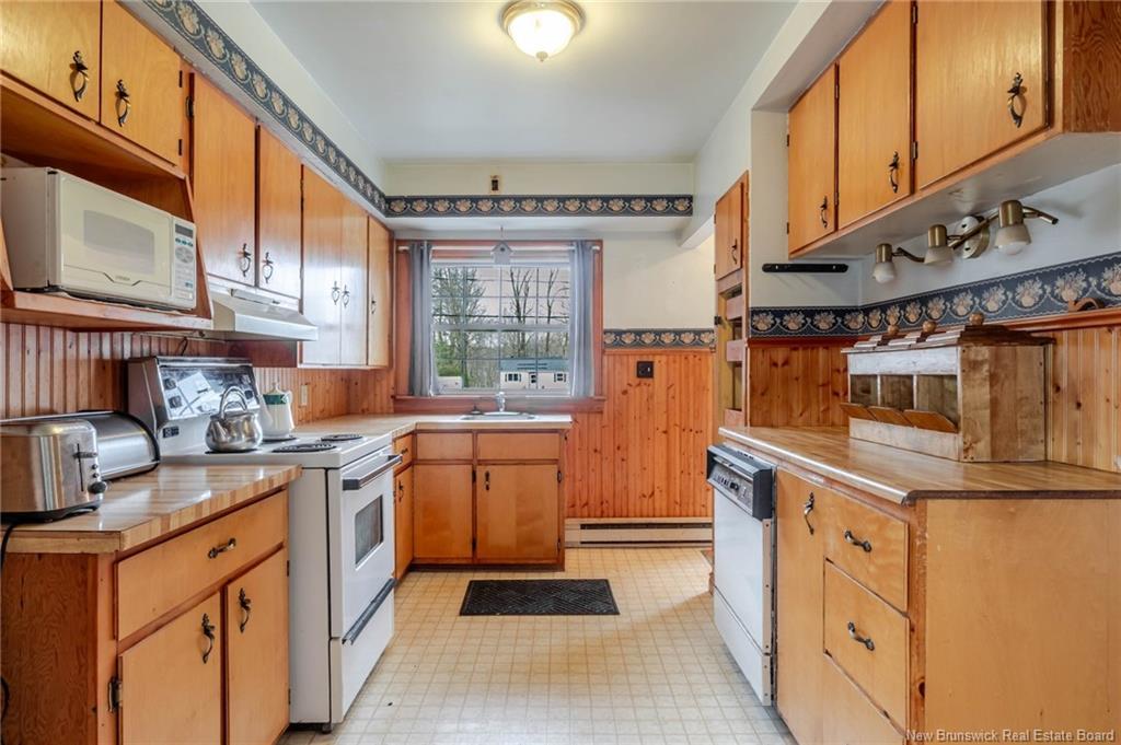 155 Pearl St, Fredericton, NB