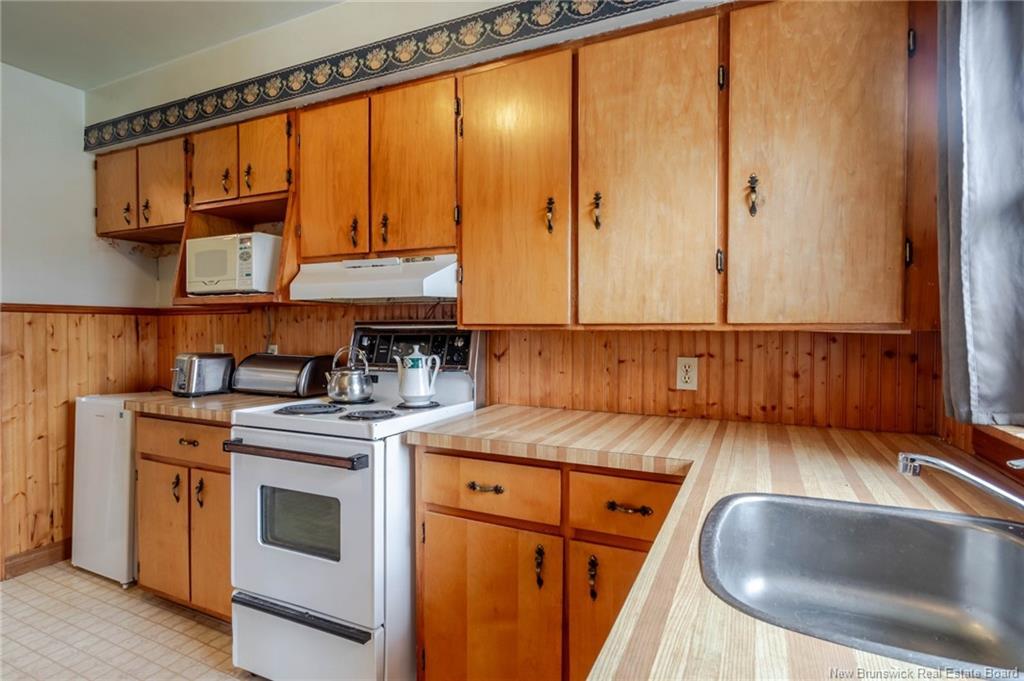 155 Pearl St, Fredericton, NB