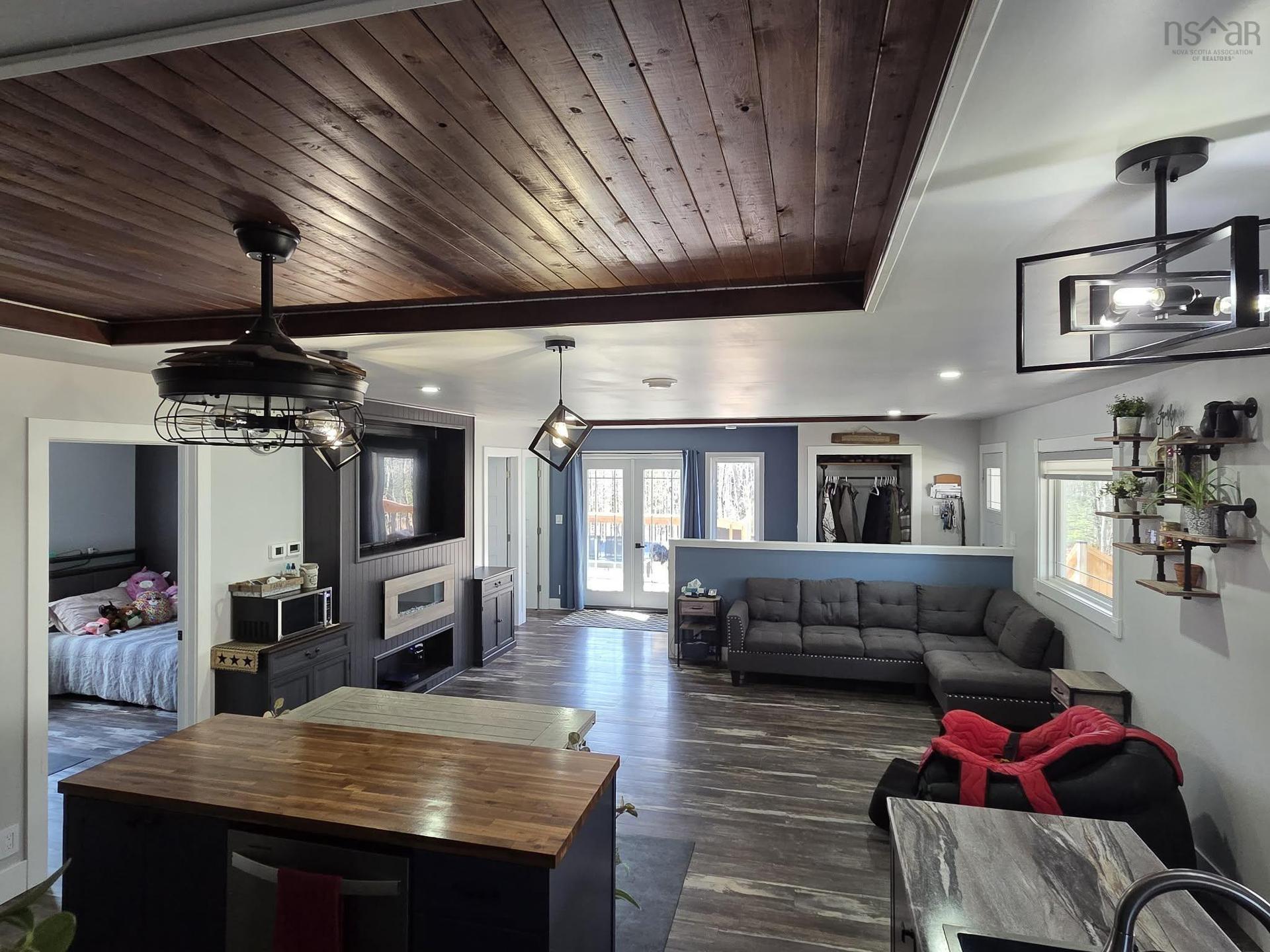 67 Oak Lane, Clyde River, NS