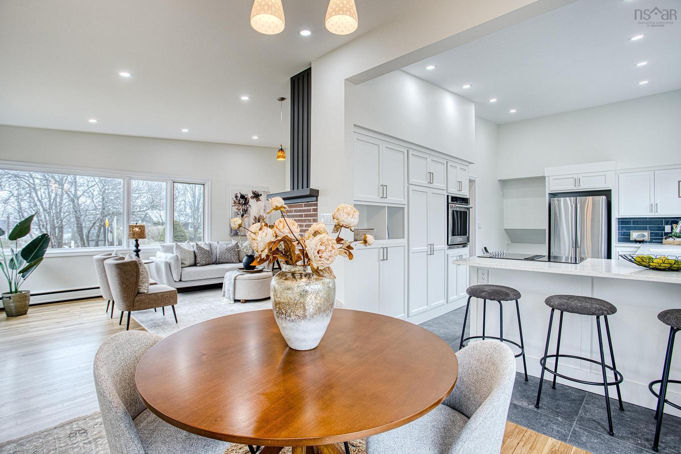 9 Crestview Drive, Halifax, NS