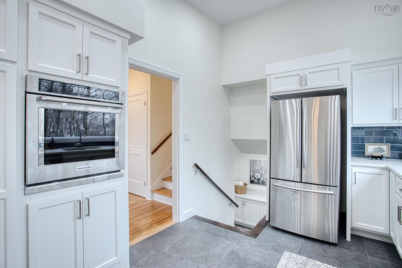 9 Crestview Drive, Halifax, NS