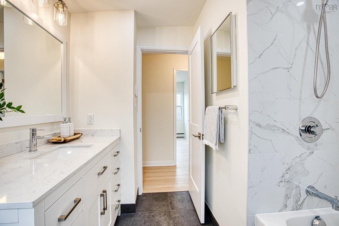 9 Crestview Drive, Halifax, NS