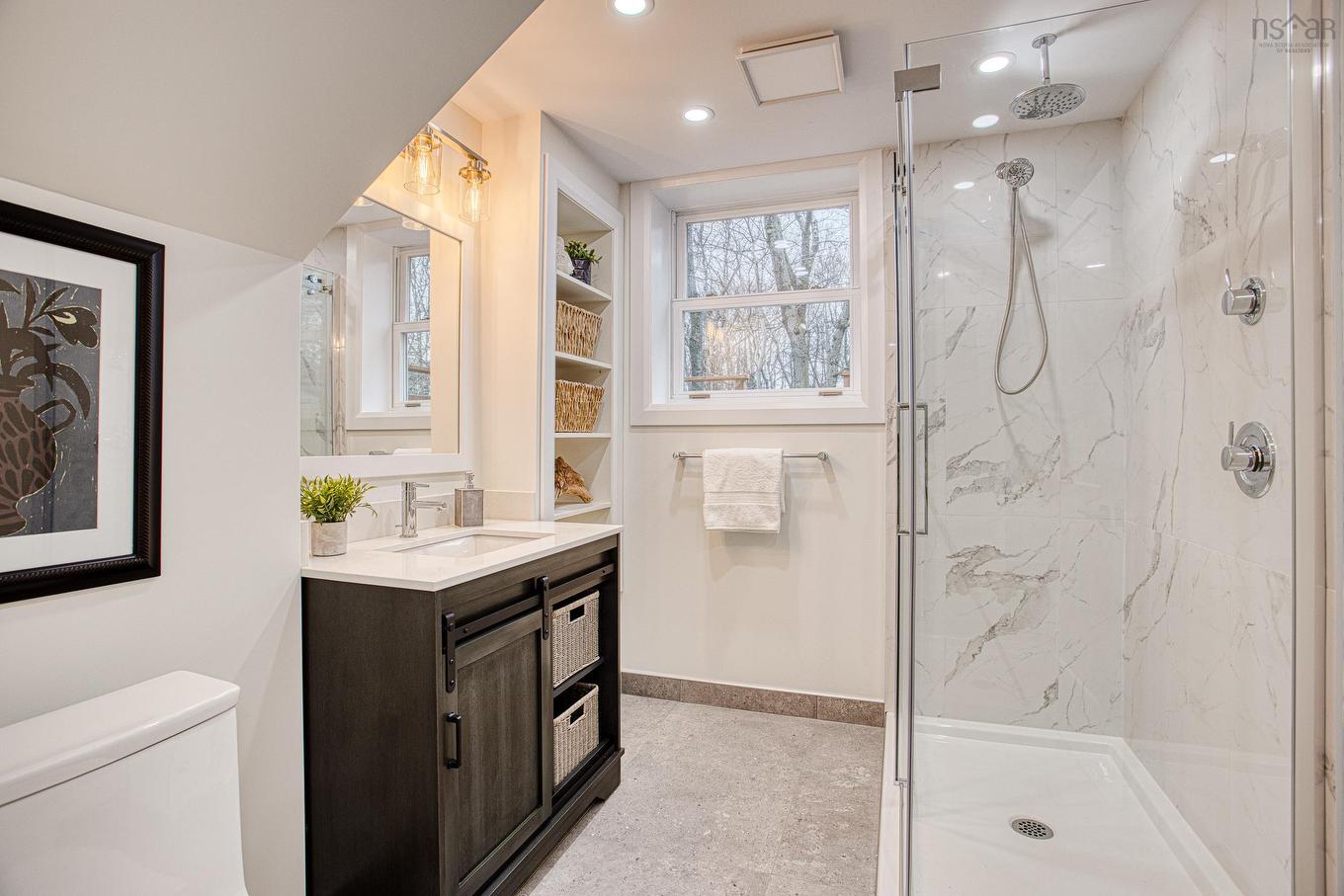 9 Crestview Drive, Halifax, NS