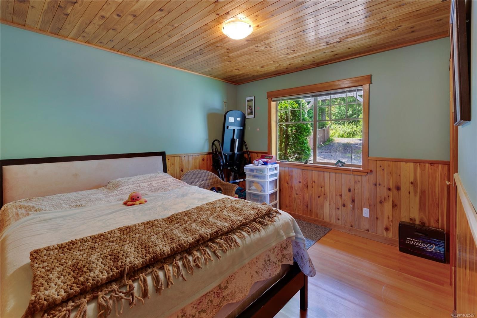 1205 Cherry Point Rd, Cobble Hill, BC