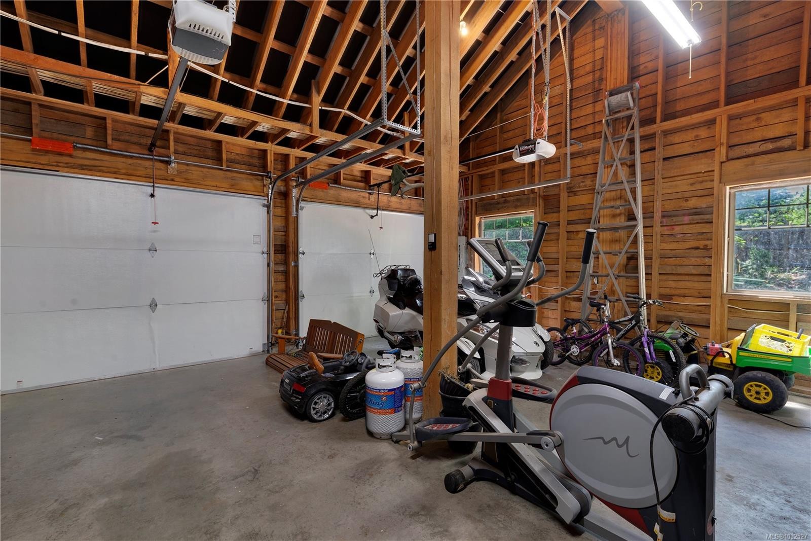 1205 Cherry Point Rd, Cobble Hill, BC