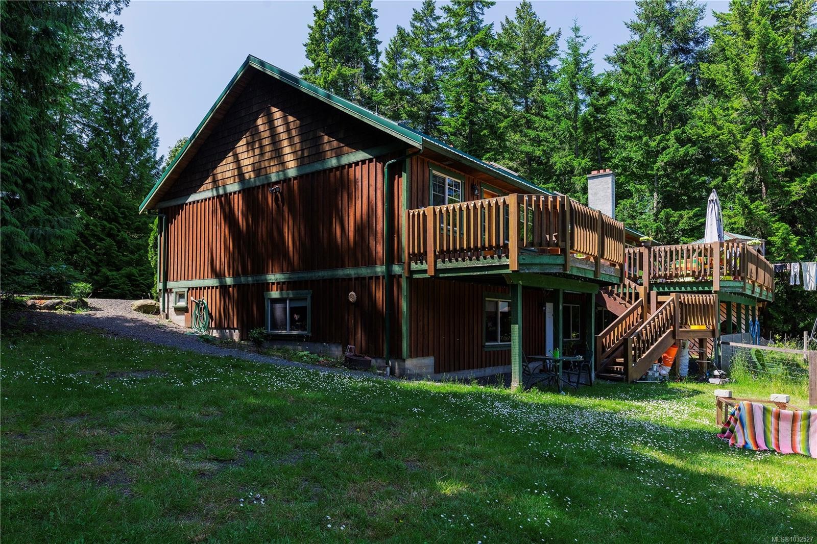 1205 Cherry Point Rd, Cobble Hill, BC