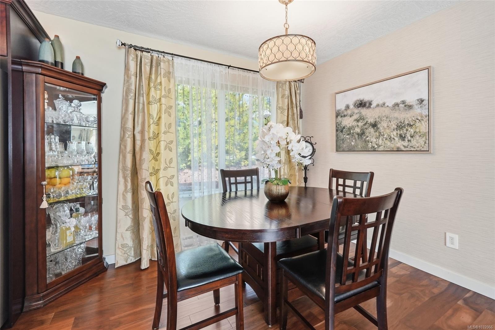 1688 Lailah'S Loop, Qualicum Beach, BC