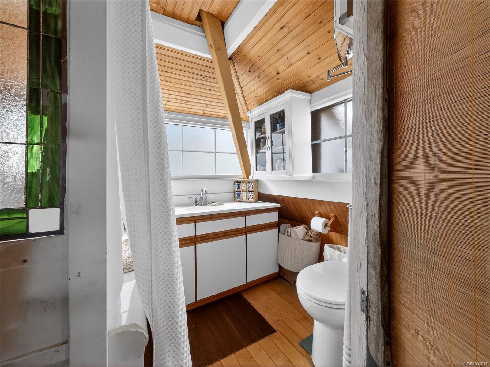 #C 3-1 Dallas Rd, Victoria, BC
