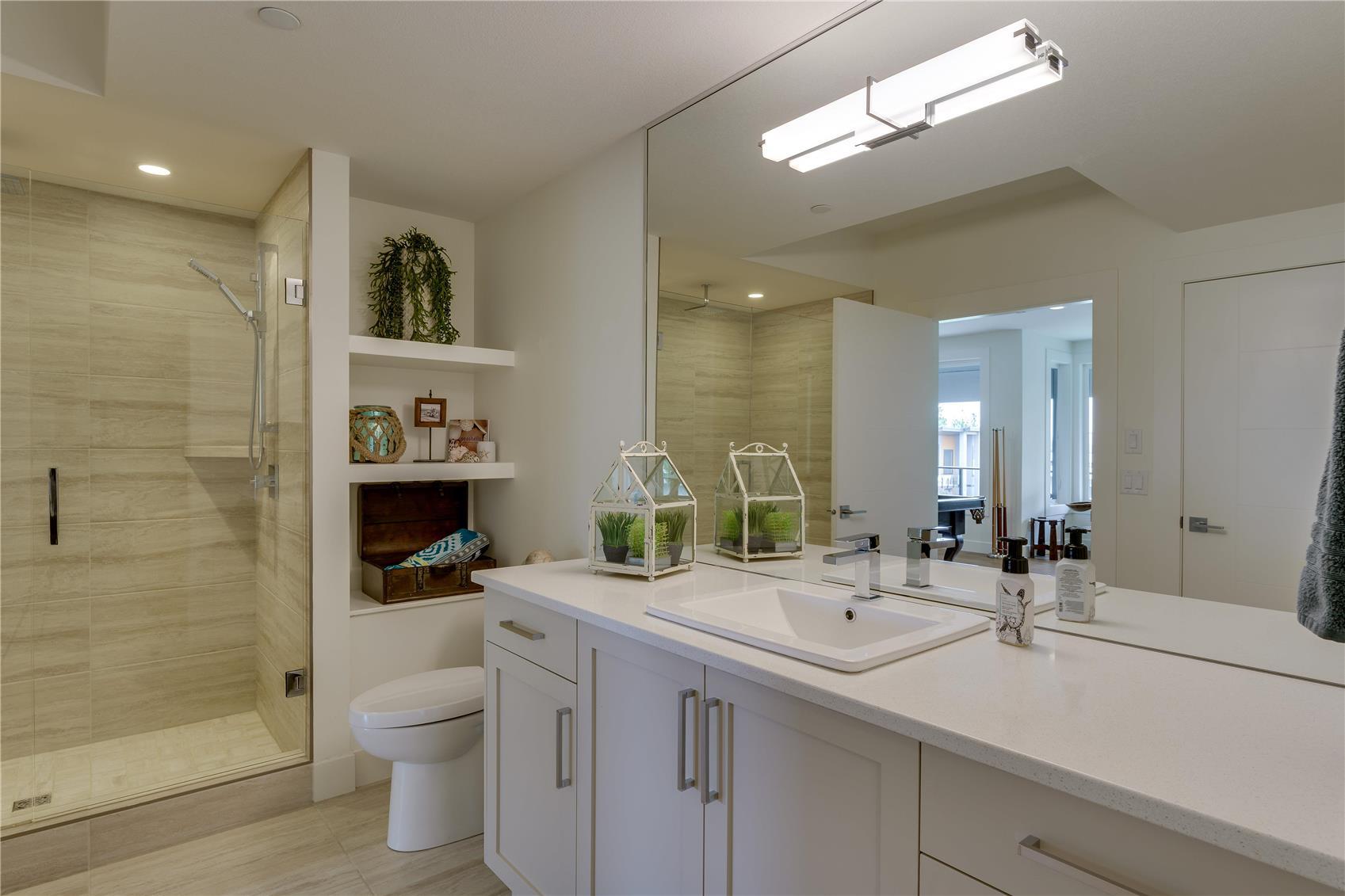 3303 Water Birch Circle, Kelowna, BC - Indoor Photo Showing Bathroom