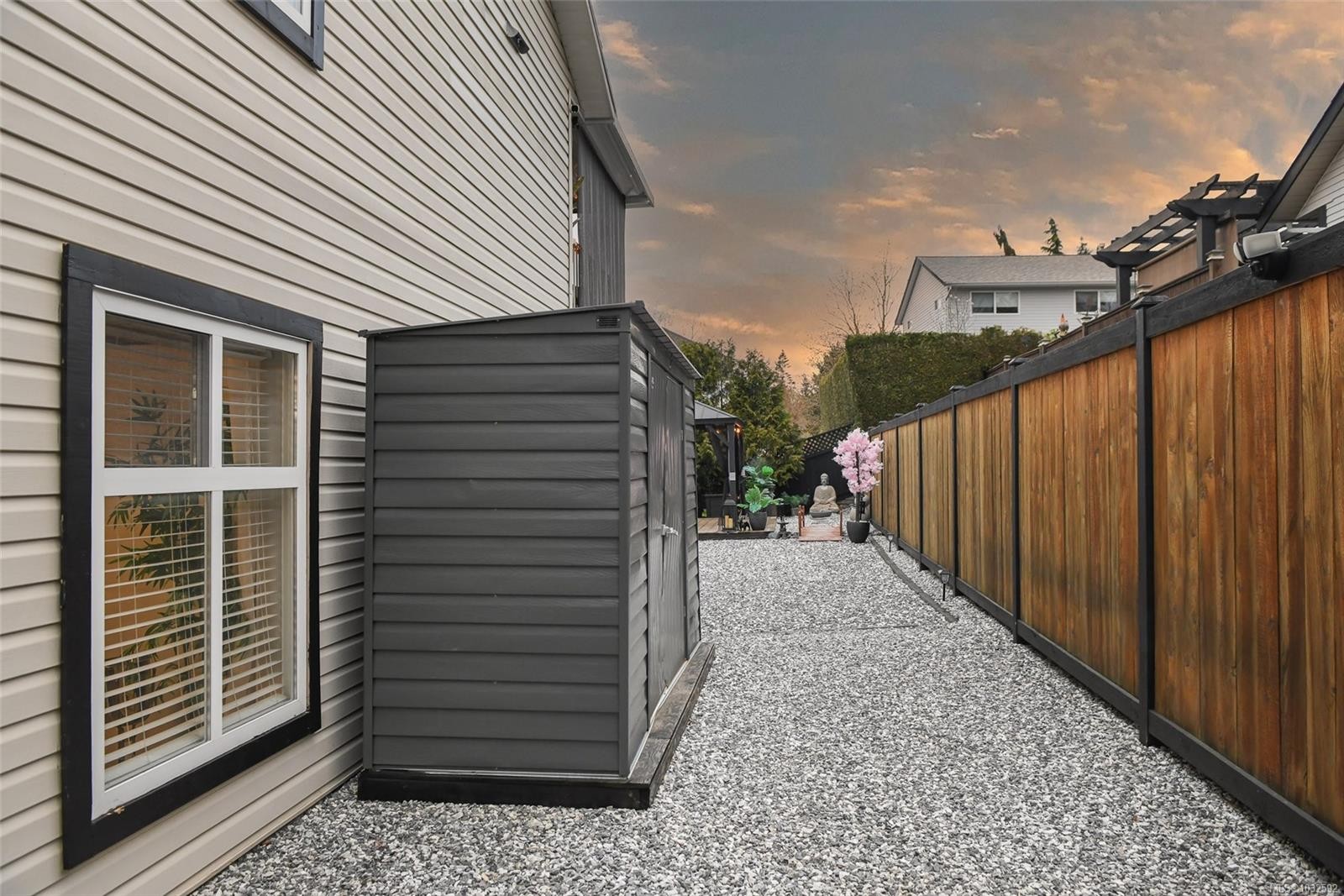 1866 Hawk Dr, Courtenay, BC