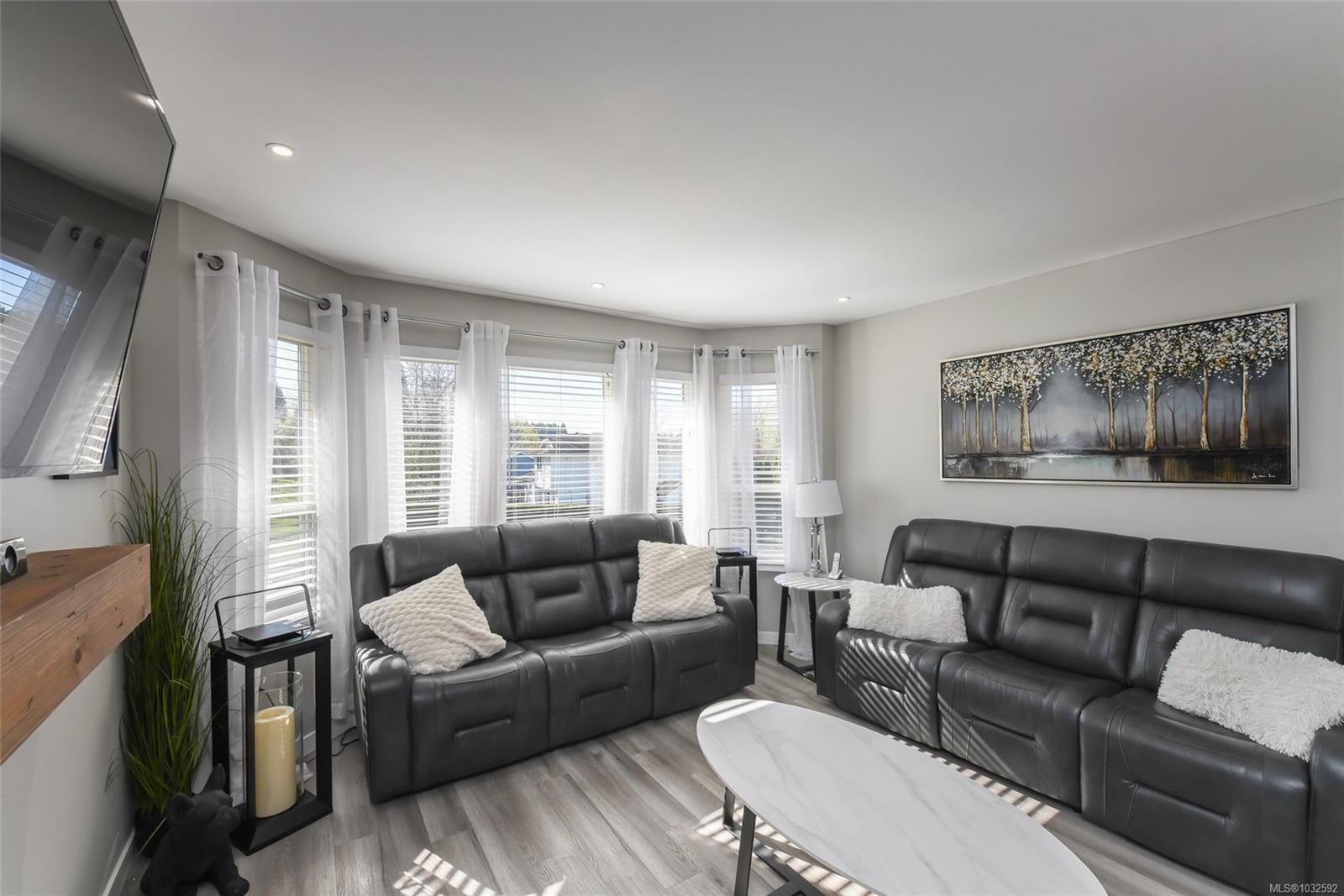 1866 Hawk Dr, Courtenay, BC