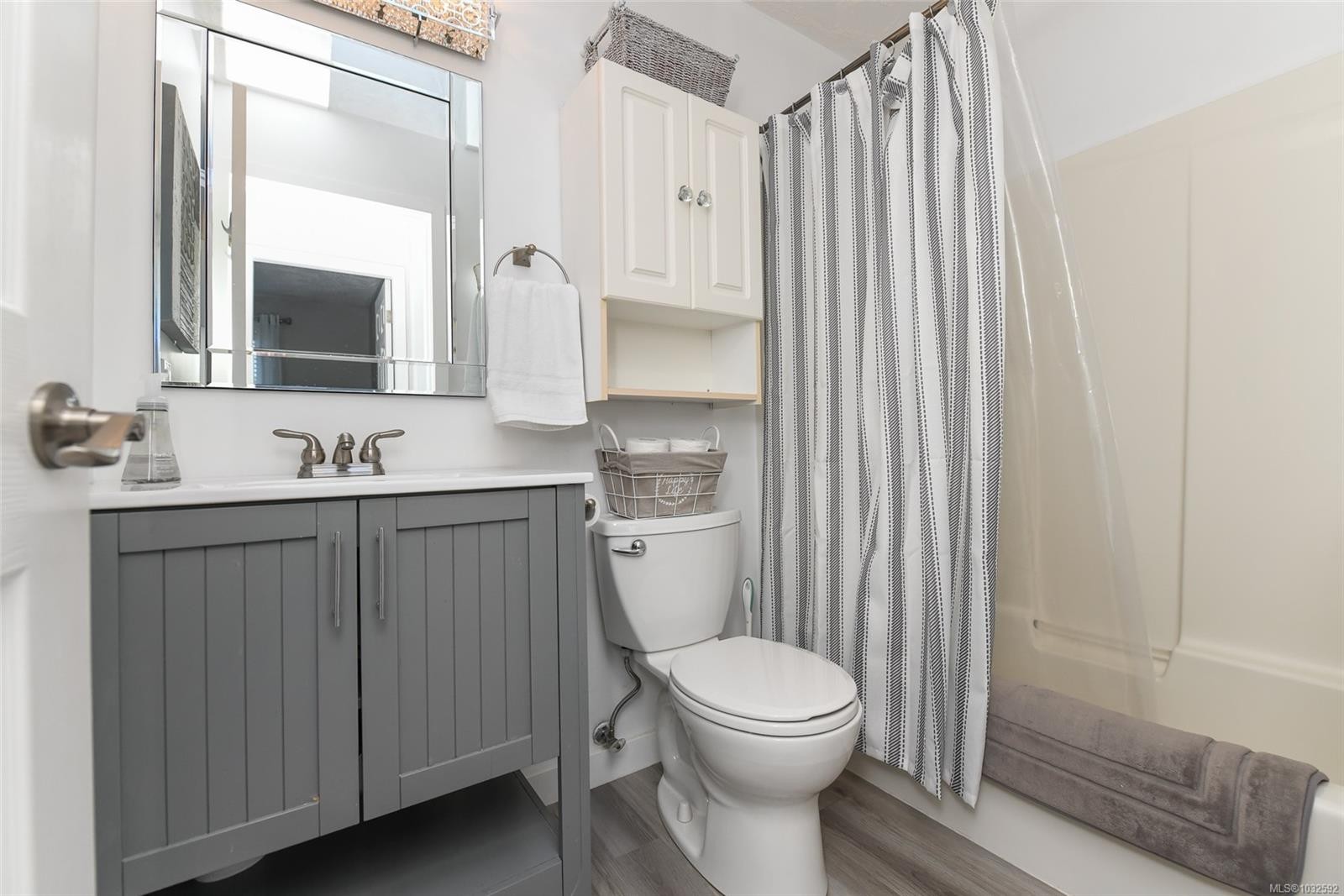 1866 Hawk Dr, Courtenay, BC