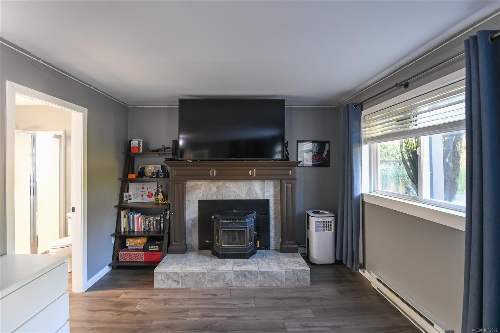 1866 Hawk Dr, Courtenay, BC