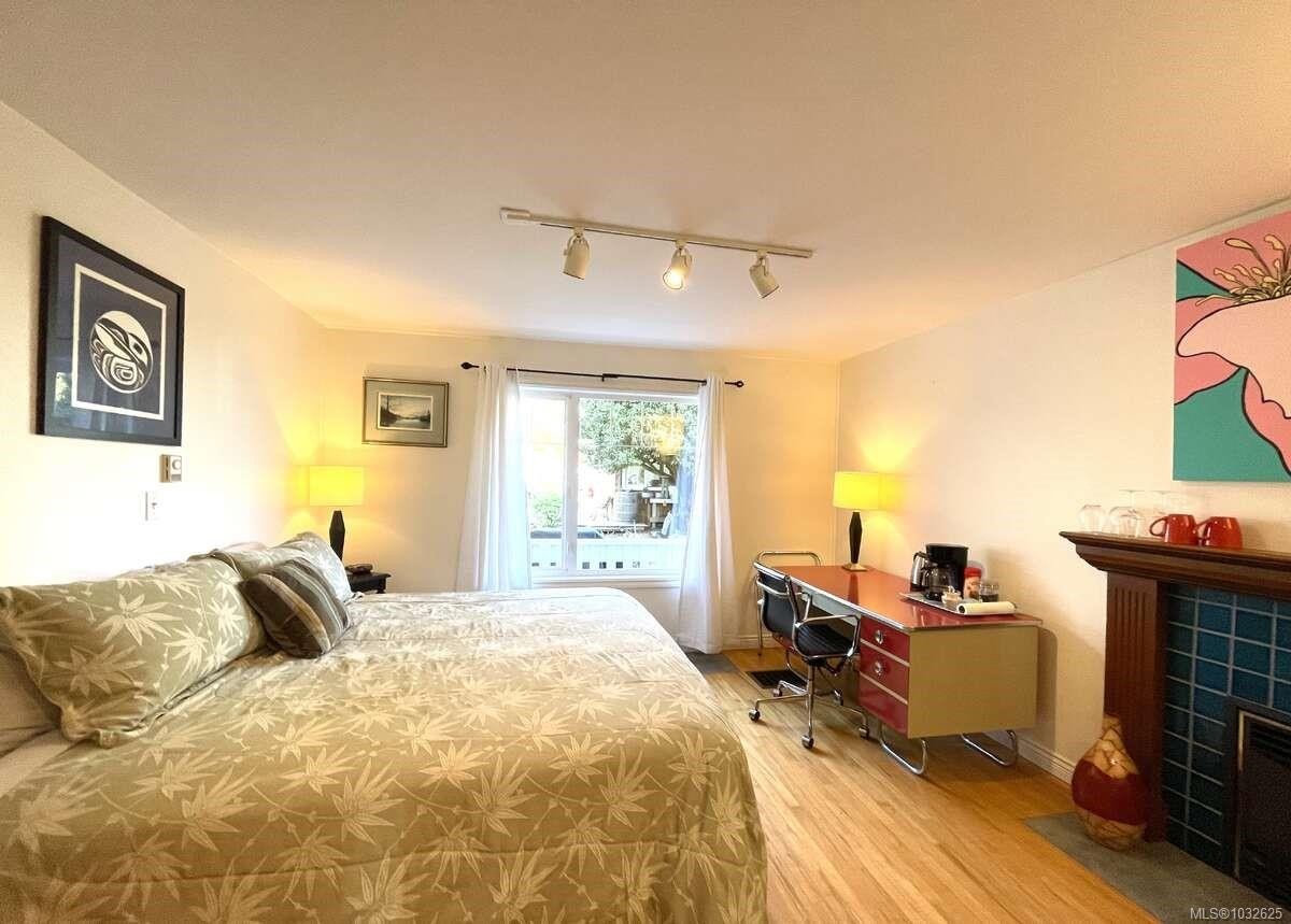 485 Head St, Esquimalt, BC