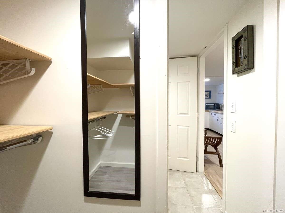 485 Head St, Esquimalt, BC