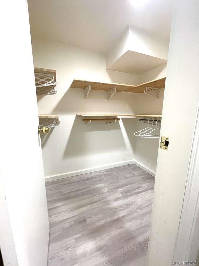 485 Head St, Esquimalt, BC