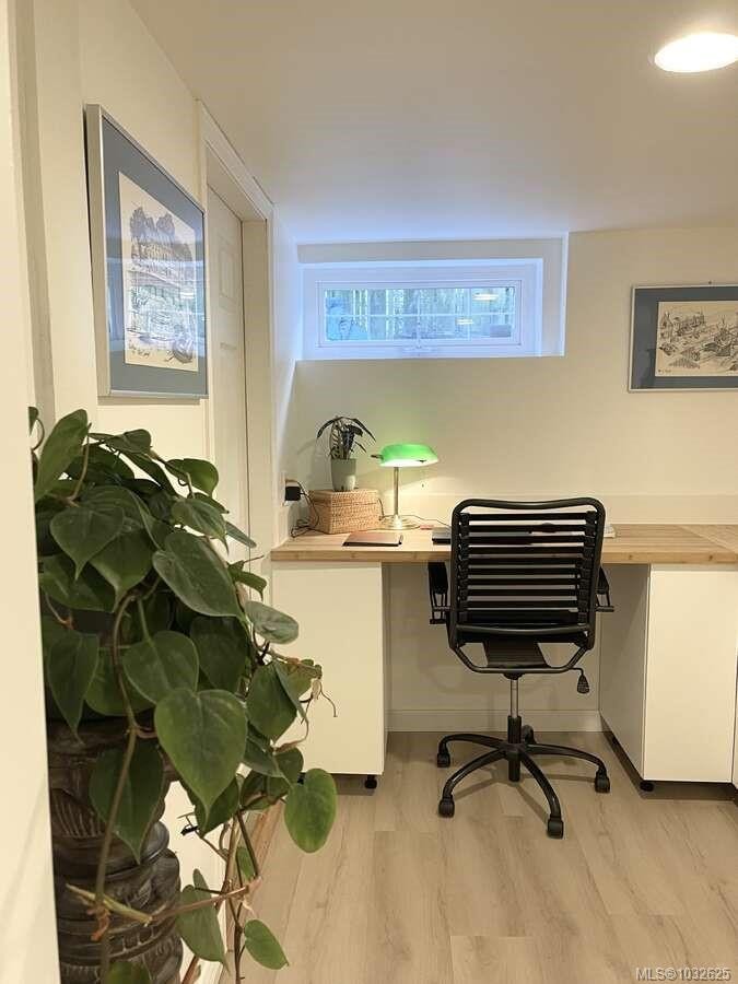 485 Head St, Esquimalt, BC