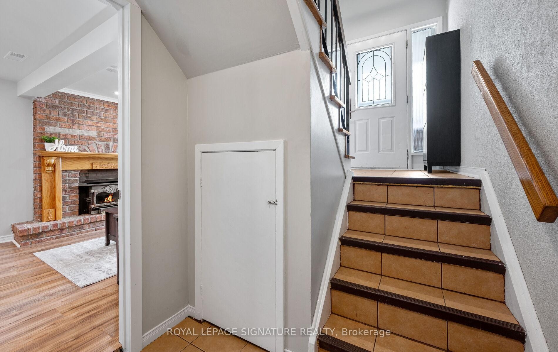 6943 Estoril Road, Mississauga, ON - Indoor Photo Showing Other Room