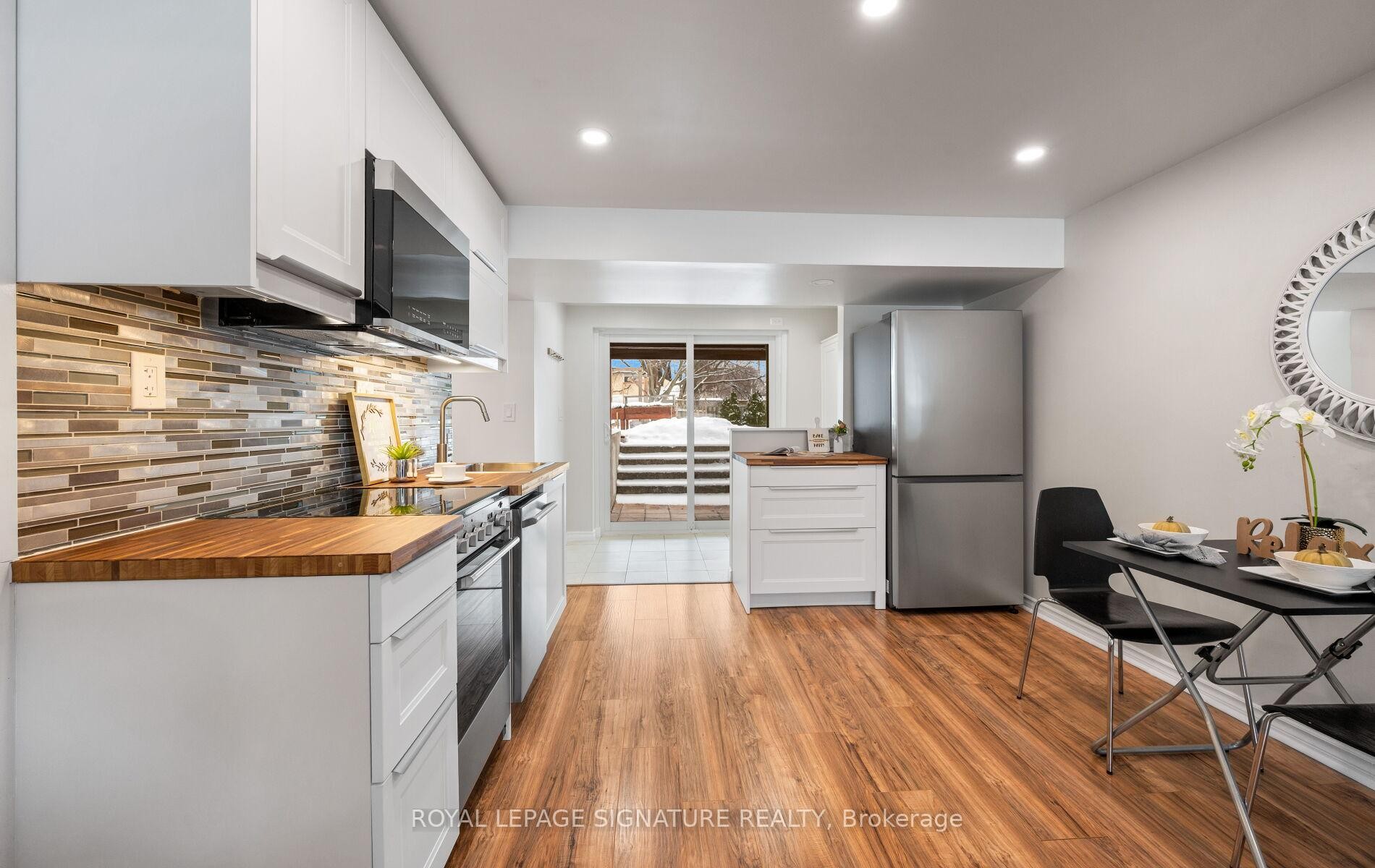 6943 Estoril Road, Mississauga, ON - Indoor